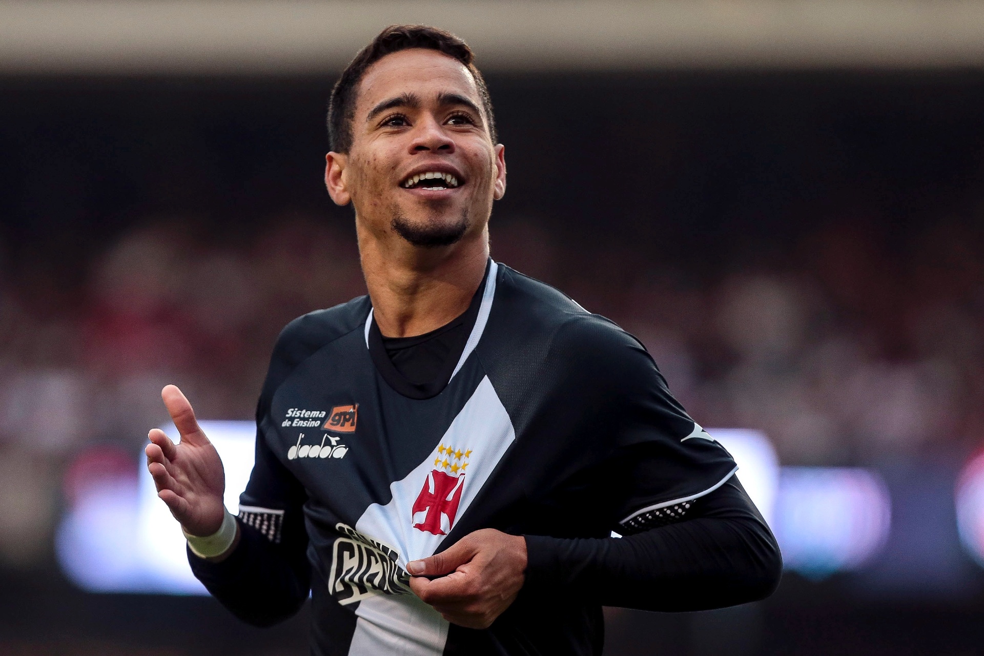 Yago Pikachu pode ser tornar o jogador que mais atuou no Século 21