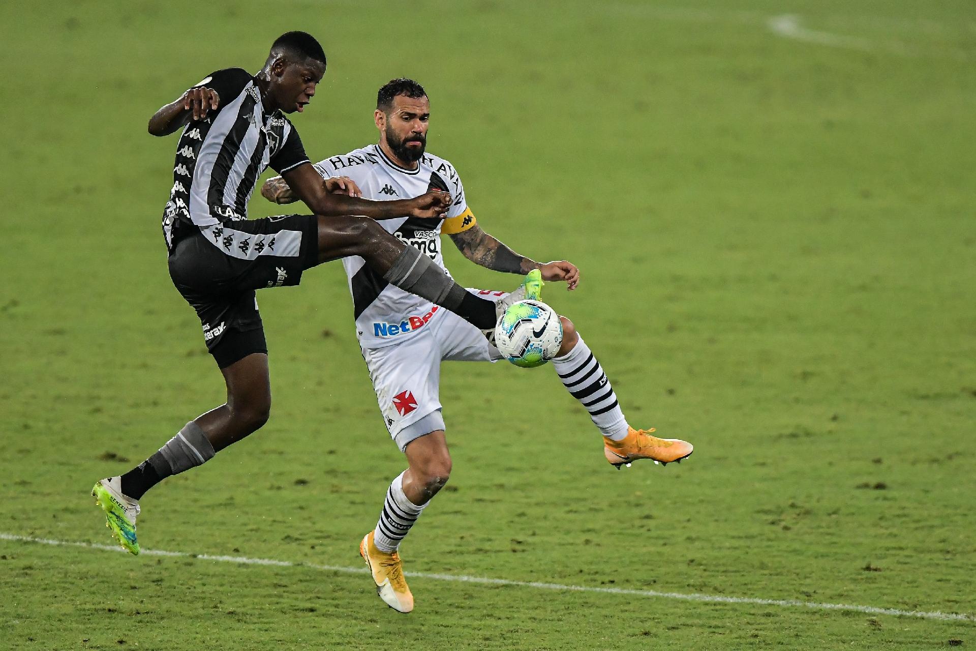 Baixas para domingo: Botafogo terá 3 desfalques importantes para o duelo contra o Vasco