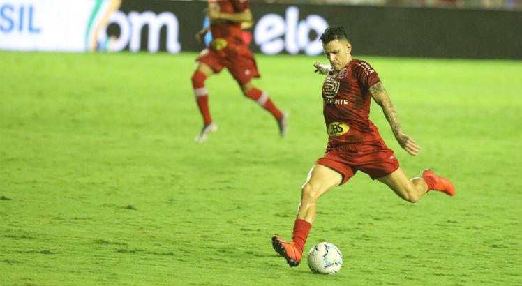 Empresário confirma que Vasco sondou a situação de Jean Carlos, camisa 10 e destaque do Náutico