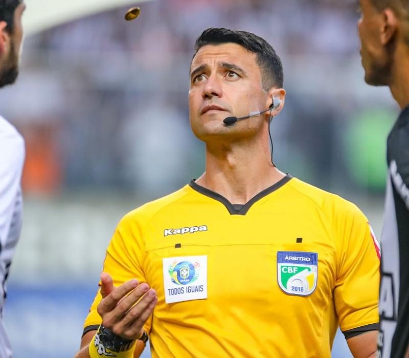 Bráulio da Silva Machado, de SC, apitará Fortaleza x Vasco; Wagner Reway será o VAR