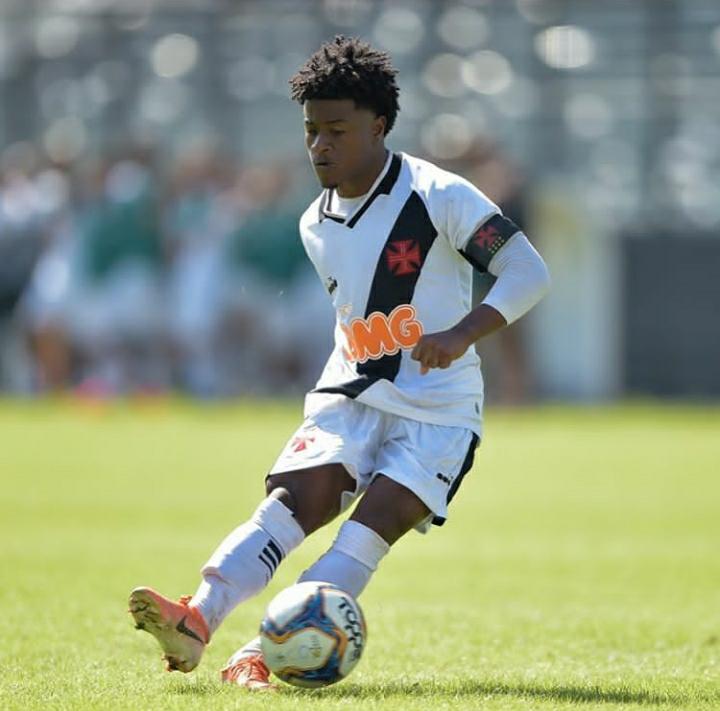 Diretoria do Vasco se movimenta visando o planejamento da temporada de 2021; Confira quais jogadores devem ser emprestados