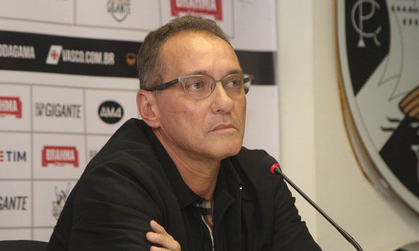 Vasco decide não renovar vínculo e PC Gusmão deixa o clube após 3 anos