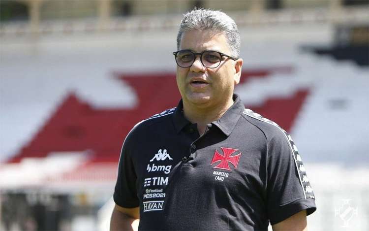 Marcelo Cabo é registrado no BID da CBF e pode comandar equipe vascaína do campo