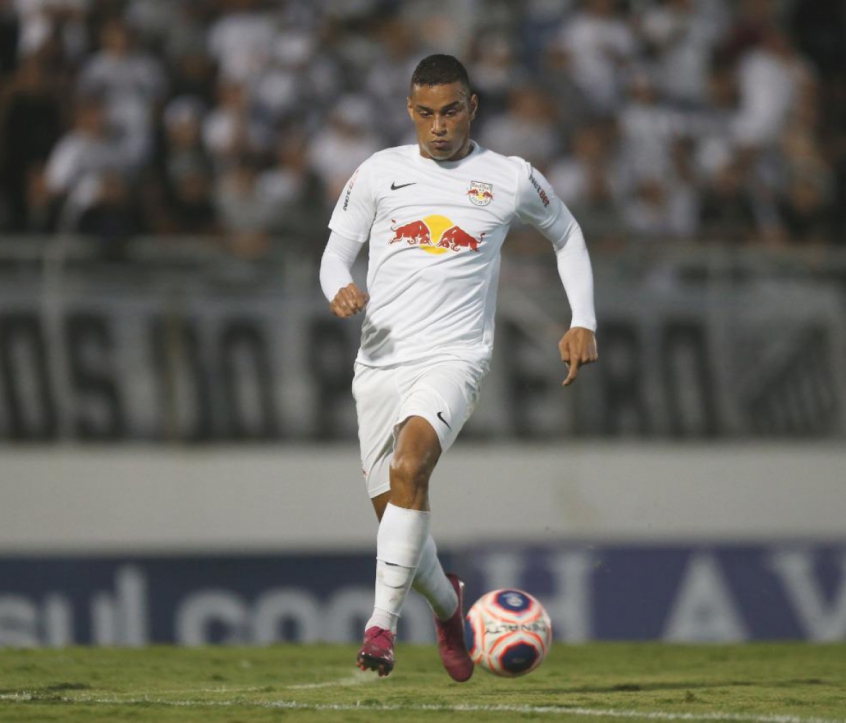 Depois de comentar “Vasco” em foto de Morato, agente de Thonny Anderson nega procura do Cruzmaltino