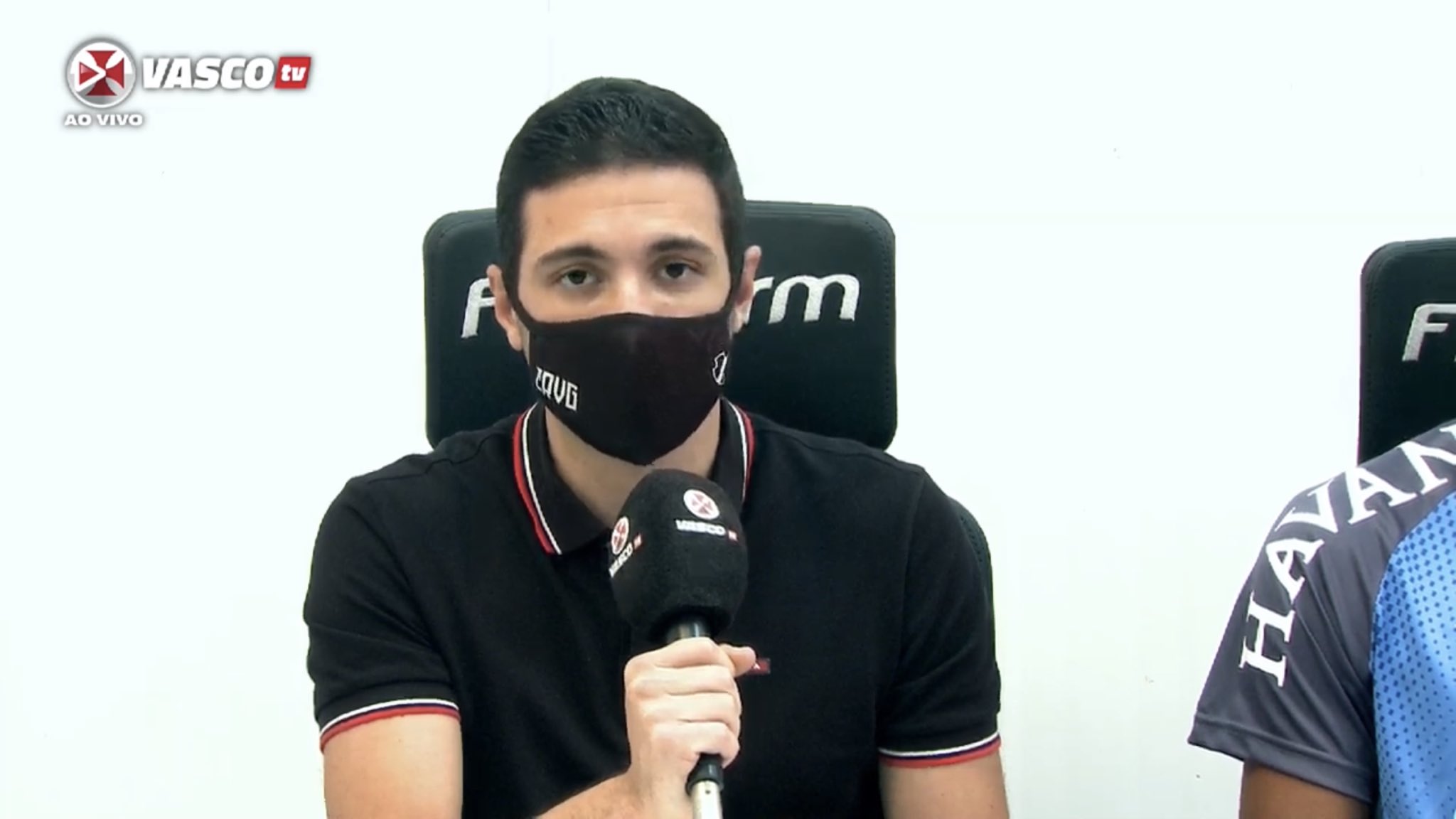 Pássaro fala da situação de Castan, Fernando Miguel, Marcelo Alves e Pikachu