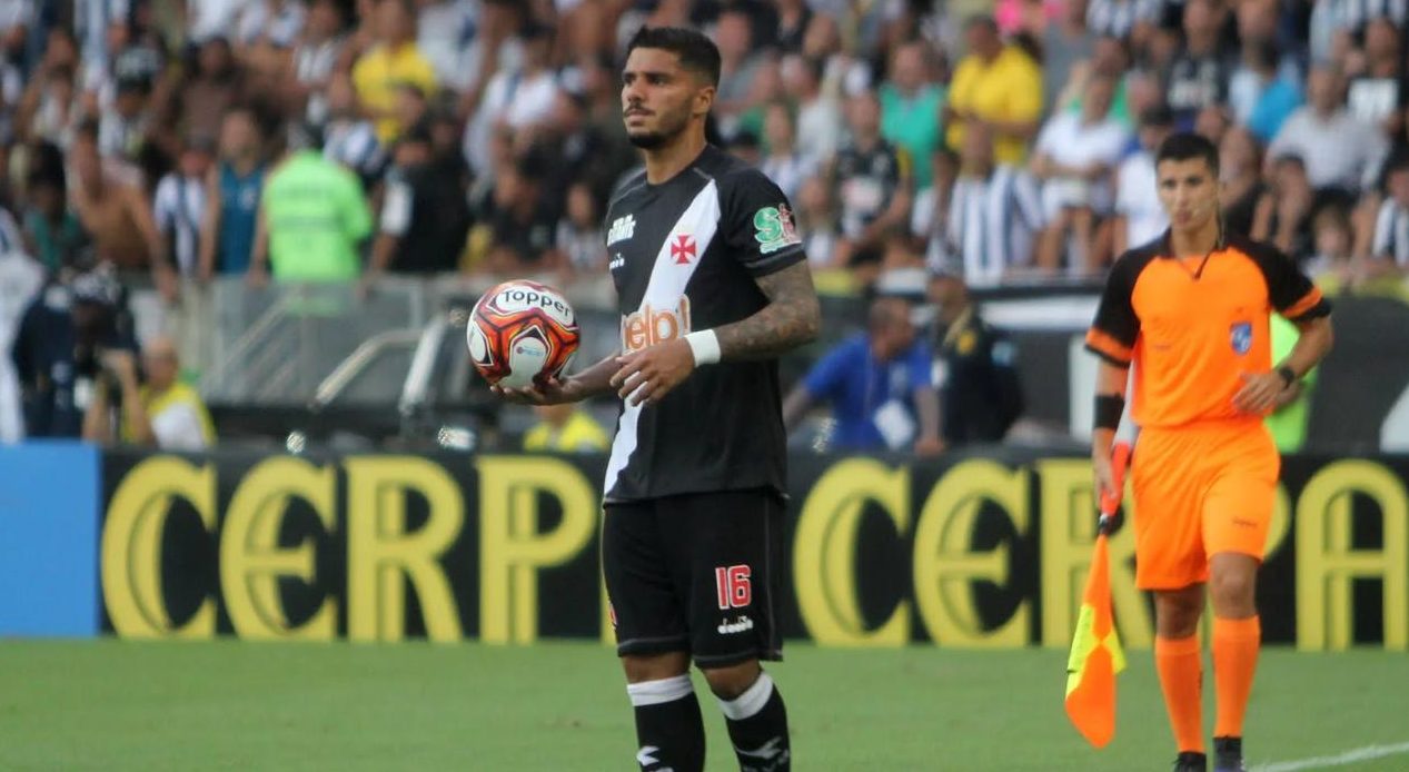 Após 16 anos no clube, Henrique não vai renovar contrato e está fora dos planos do Vasco