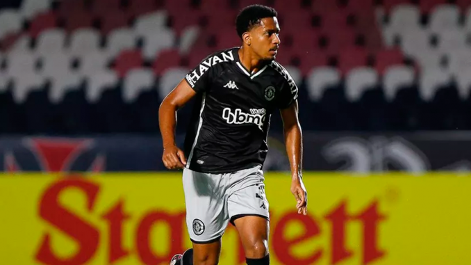 Zagueiro Miranda já tem data para voltar a jogar pelo Vasco