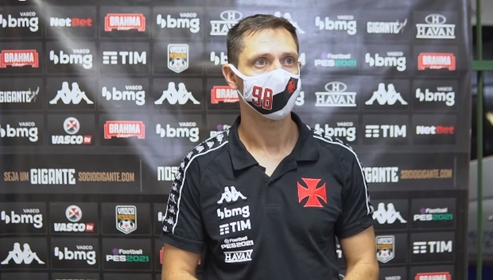 Siston lamenta derrota: “A gente merecia um resultado melhor “