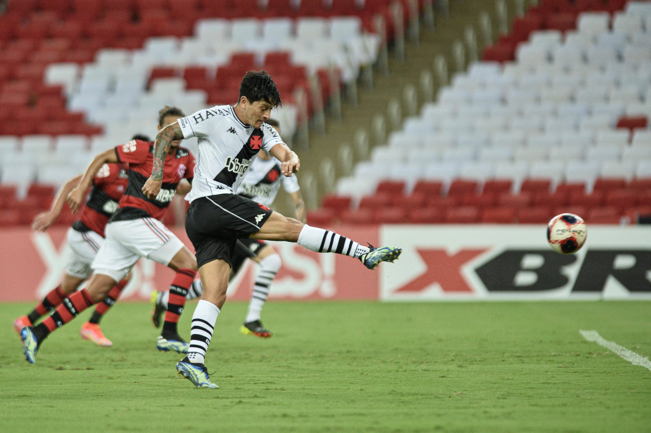 Melhores momentos de Flamengo 1×3 Vasco pelo Campeonato Carioca