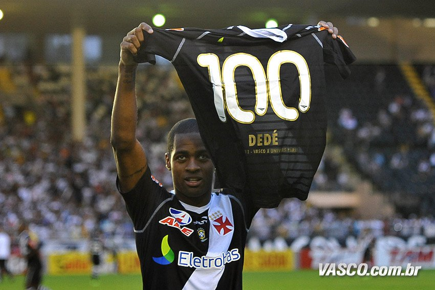 De volta? Vasco teria sondado a contratação do zagueiro Dedé; staff do jogador nega qualquer contato