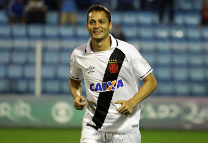 Campeão da Copa do Brasil pelo Vasco, Anderson Martins pode anunciar a aposentadoria