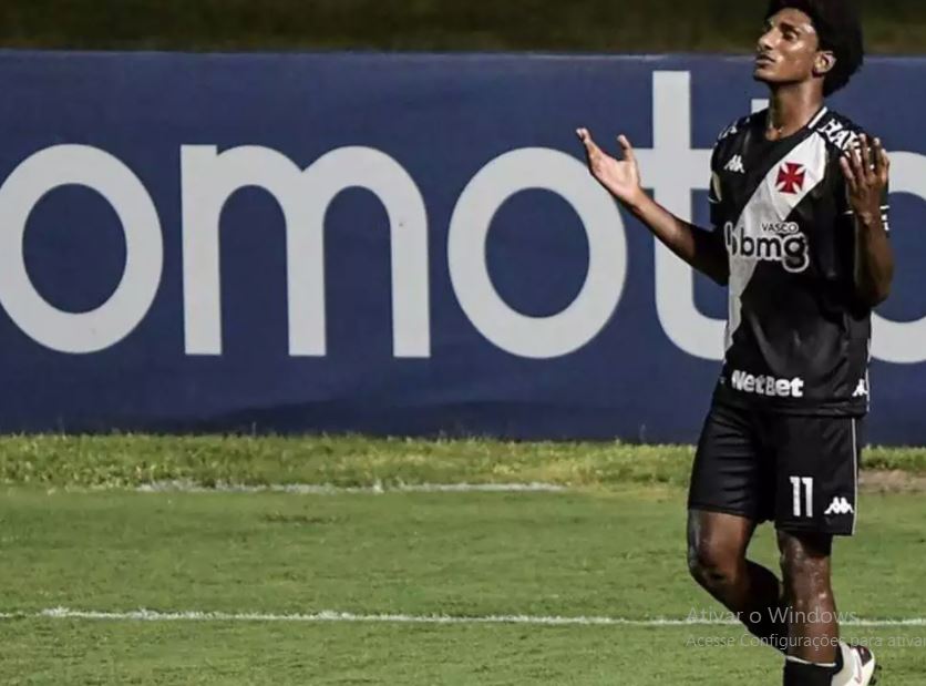 Artroscopia de Talles Magno é bem-sucedida; Jogador se apresenta ao Clube na próxima segunda