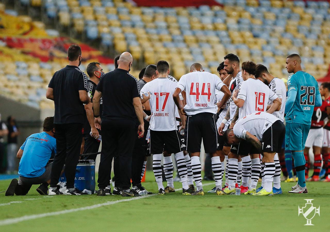 Após vencer seu primeiro clássico, Marcelo Cabo diz: “Dedicar ao nosso torcedor. Essa vitória é para eles. Eles acreditam muito no nosso trabalho.”