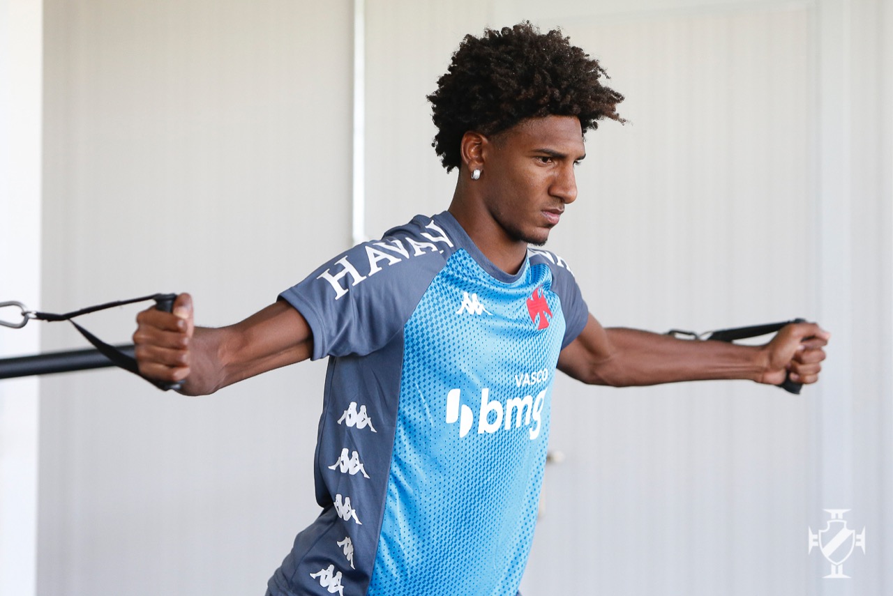 Ainda em recuperação, Talles Magno está fora das finais da Taça Rio