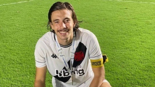 Mesmo com contratações para o meio-campo, Caio Lopes segue no Vasco