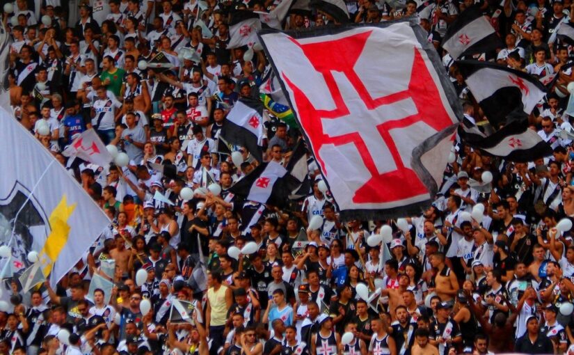 Torcida do Vasco mostra sua força e Salgado elogia #VasPix