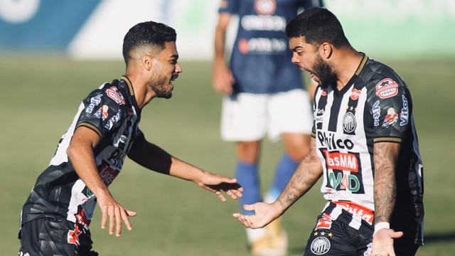 Olho neles: Saiba como joga o Operário, primeiro adversário do Vasco na Série B