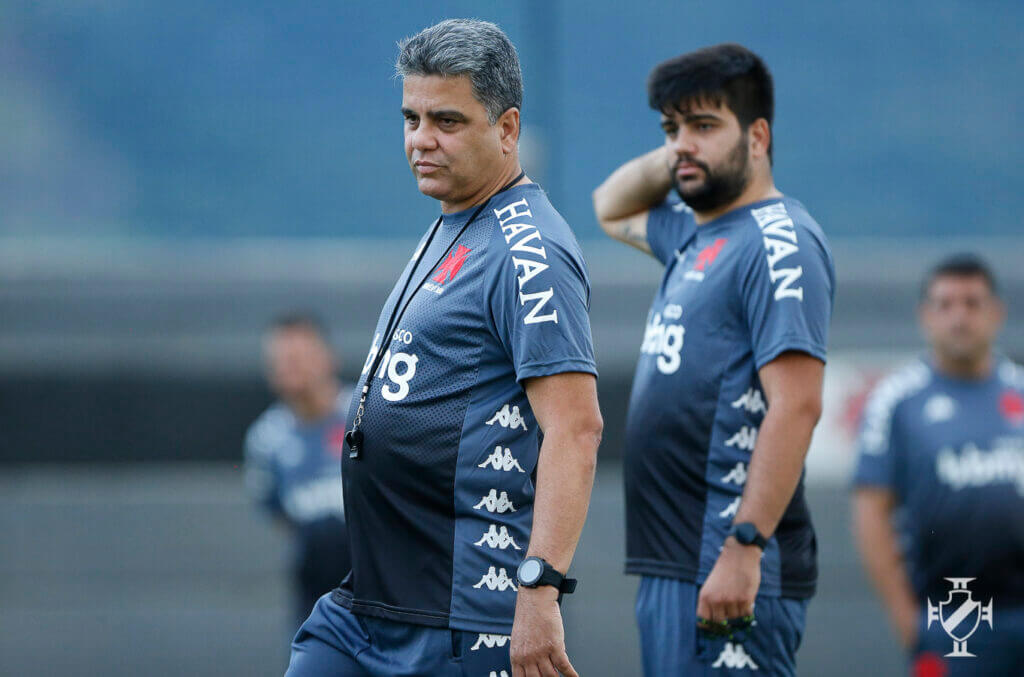 Expulso, Marcelo Cabo desfalca o time contra o Avaí