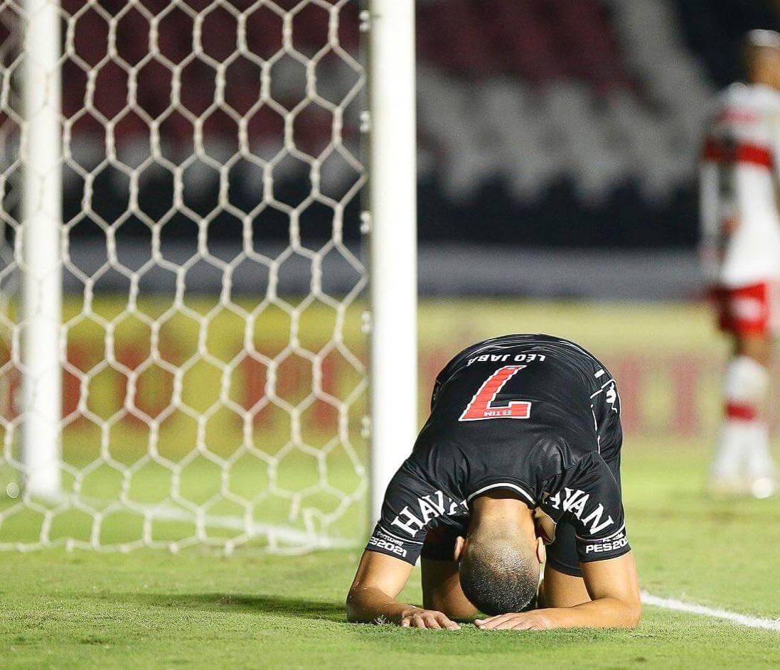 Léo Jabá vive melhor fase de sua carreira no Vasco