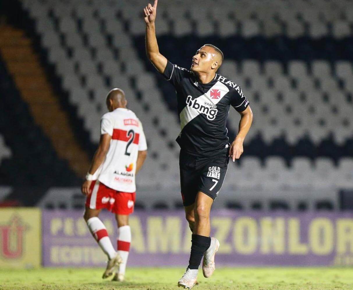 Léo Jabá vive melhor fase de sua carreira no Vasco