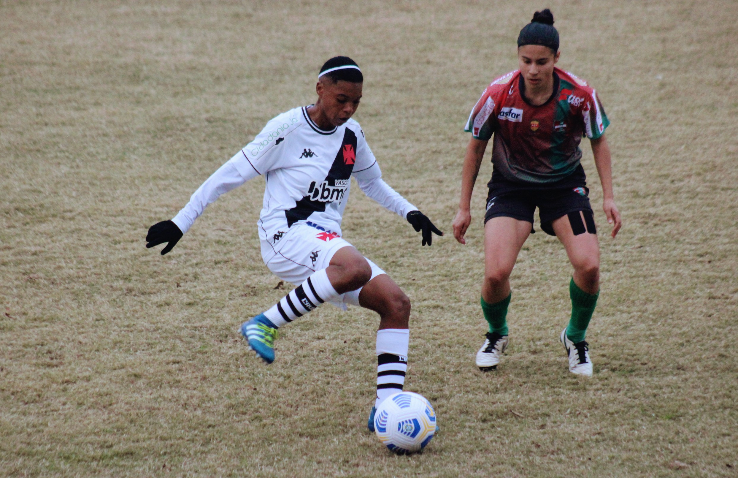 Futebol feminino do Vasco ganha nova sede para treinamentos