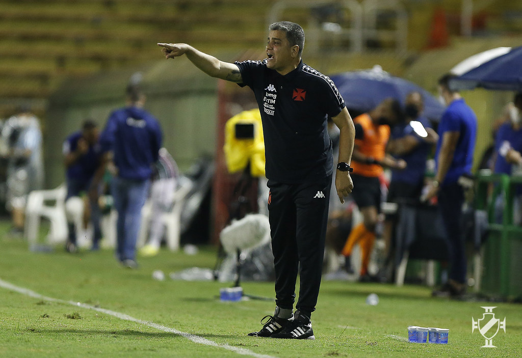 Marcelo Cabo busca embalar na Série B