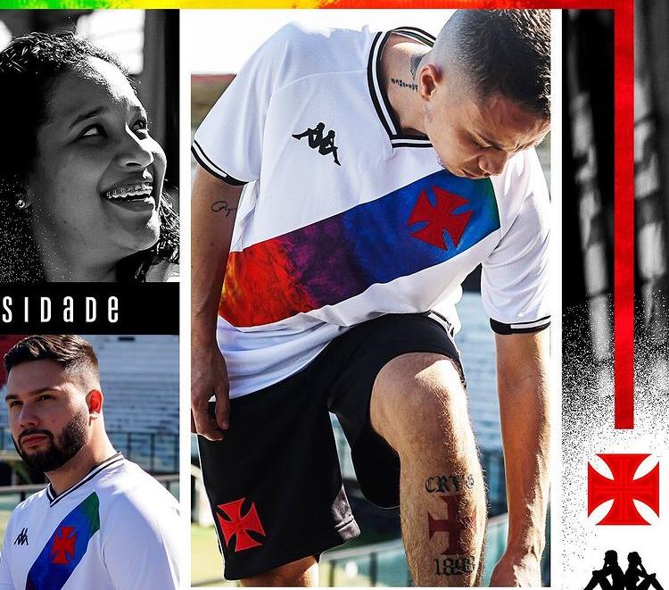 Modelo no lançamento de camisa histórica fala sobre ação do Vasco: “O preconceito vem da falta de conhecimento”