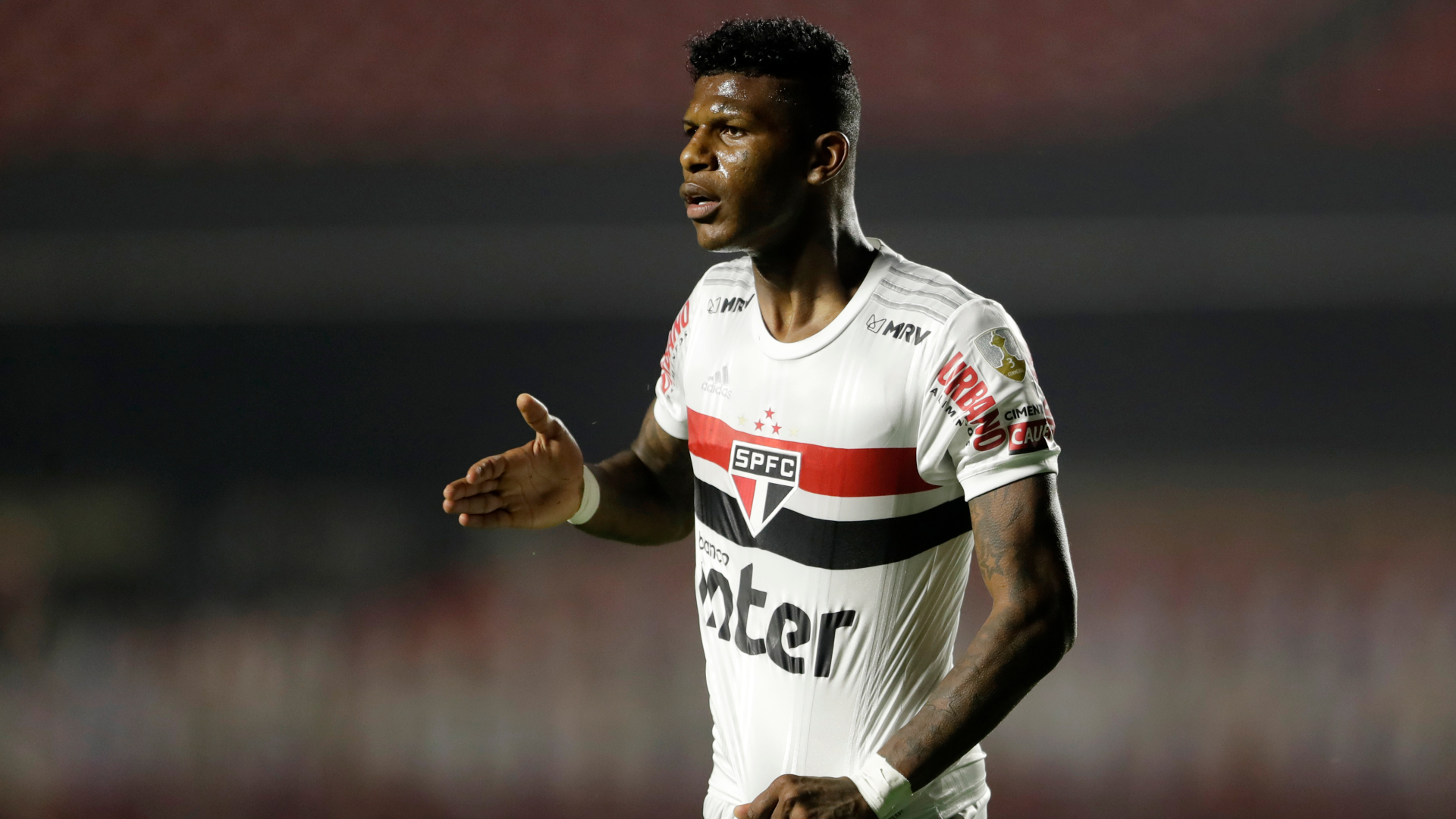 Zagueiro do São Paulo, Arboleda projeta jogo contra o Vasco: ”Estaremos 100%”