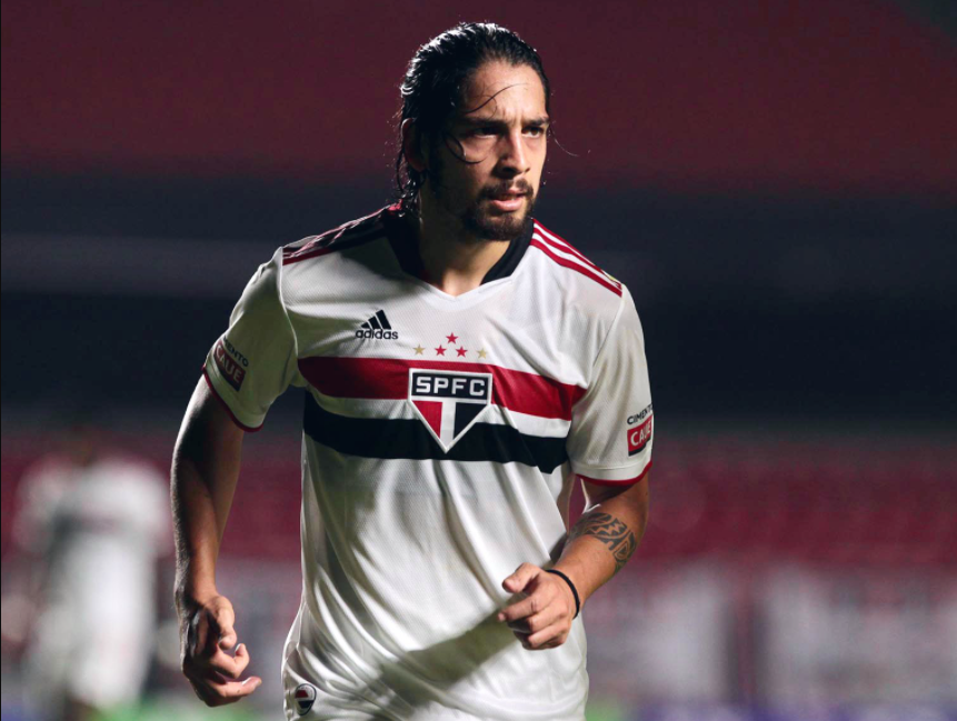 Benítez, ex-Vasco, atuando pelo São Paulo