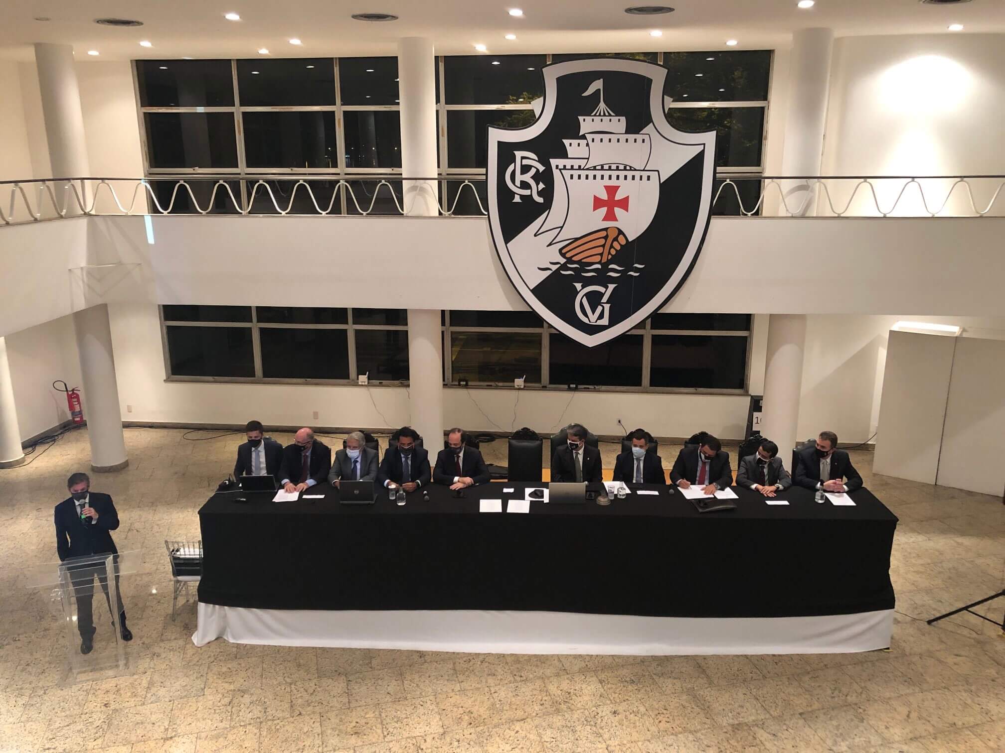 Prevista para o fim do ano, proposta de novo estatuto do Vasco terá foco em governança e participação dos sócios