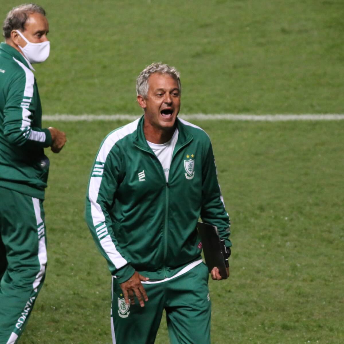 Vasco tenta a contratação do técnico Lisca, ex-América-MG