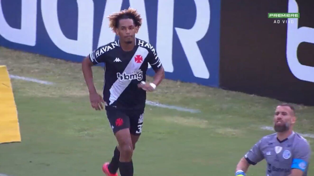 MT faz gol no Confiança