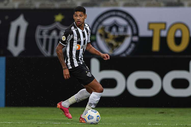 Negociação por Marrony tem reviravolta; Venda beneficiaria Vasco