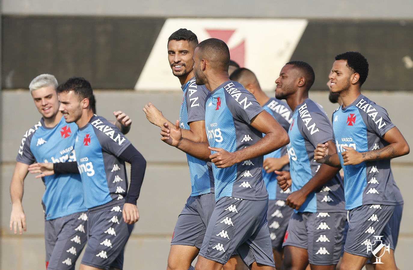 Vasco se prepara para enfrentar a Ponte Preta; Lisca têm três desfalques e dois retornos na equipe
