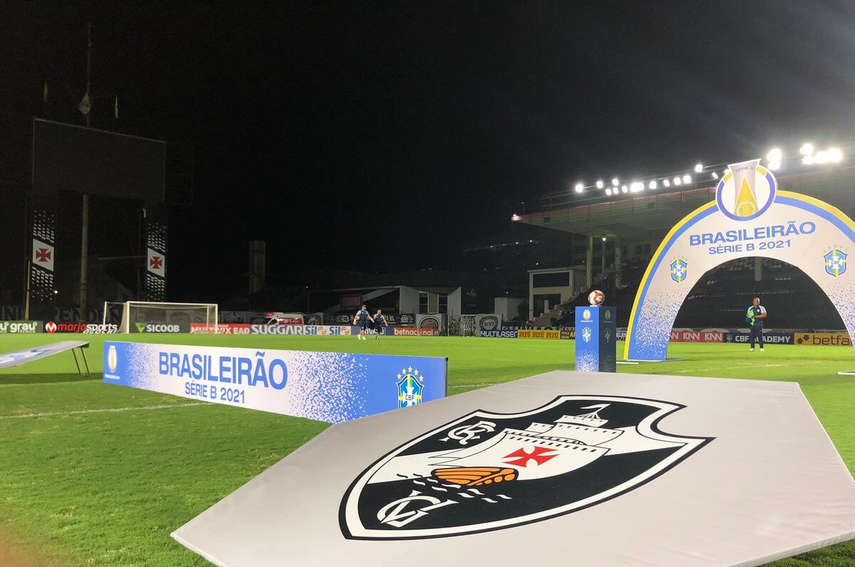 Vasco sofre aumento de bloqueios por parte da justiça e juiz responde nota oficial: “Não interessa ao Judiciário a extinção da empresa”