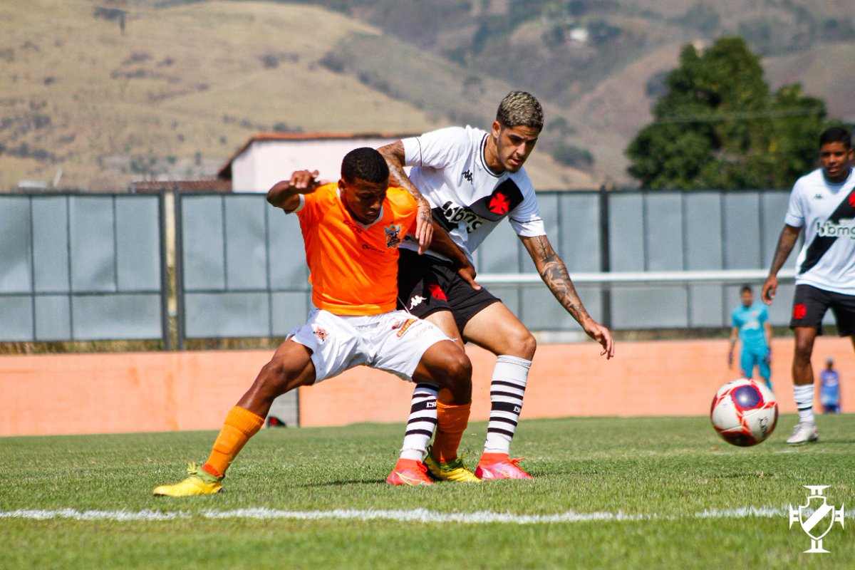 Sub-20: Com Juninho e MT, Vasco perde no Estadual