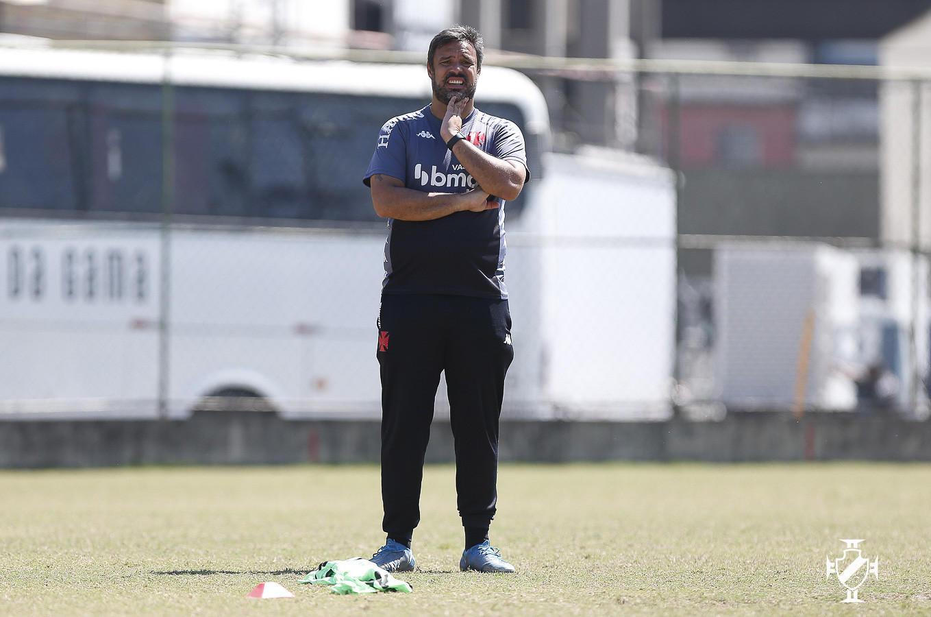 Fora! Vasco demite técnico Alexandre Gomes do Sub-20
