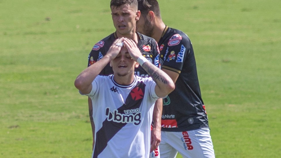 Gabriel Pec lamenta a primeira derrota para o Operário