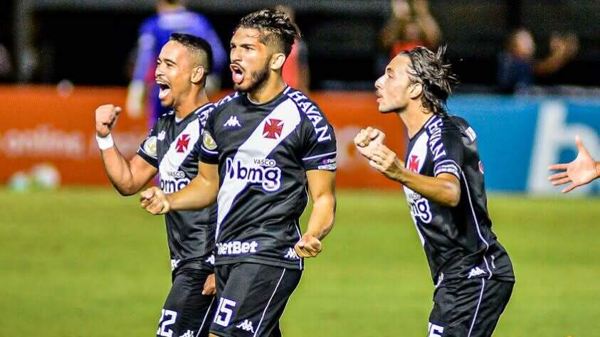 Andrey e Caio Lopes atuando pelo Vasco