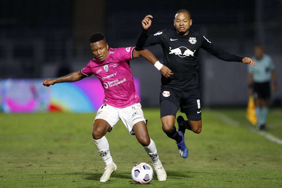 Jhon Sánchez vai chegar no Vasco nesta semana