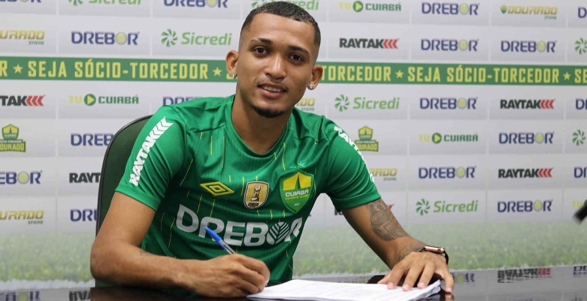 Zagueiro Walber, do Cuiabá, está na mira do Vasco