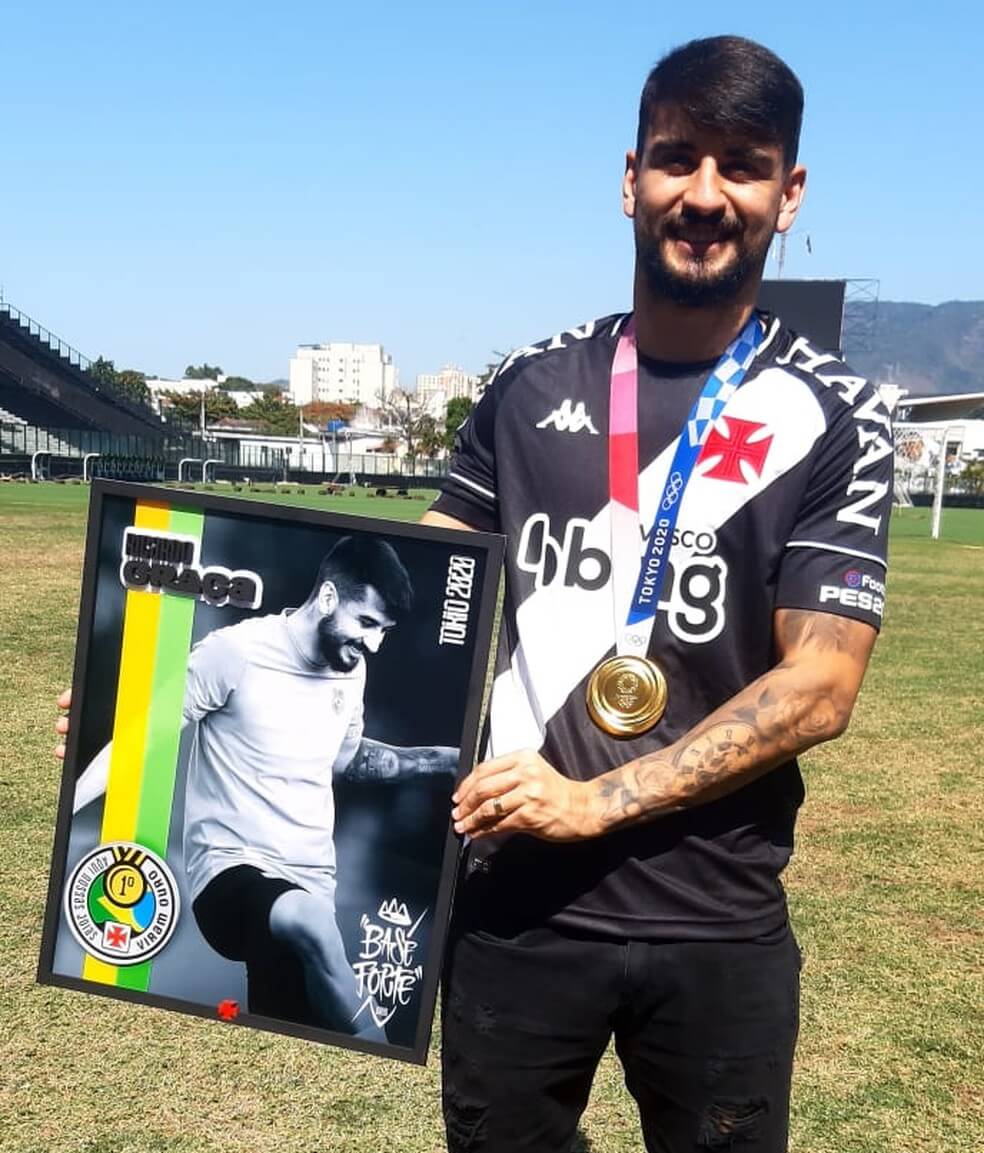 Ricardo Graça comemora: “Muito importante fazer 100 jogos em um clube gigante como o Vasco”
