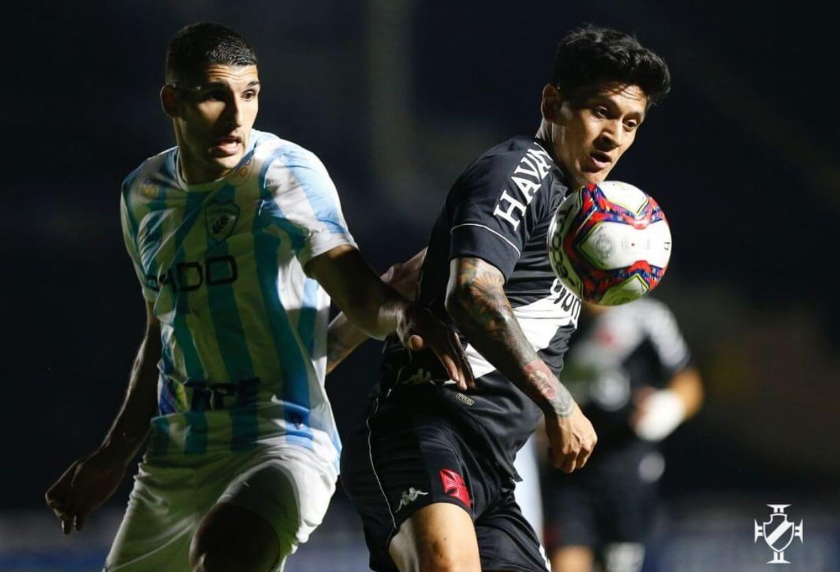 Vasco perde de virada em São Januário e fecha primeiro turno fora do G4