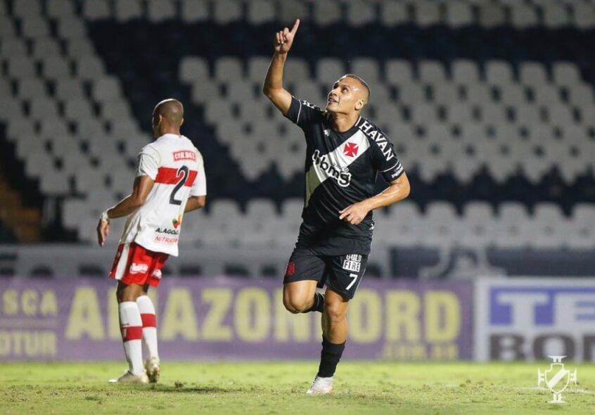 Vasco desiste de efeito suspensivo para Léo Jabá, desfalque na próxima rodada do Brasileiro
