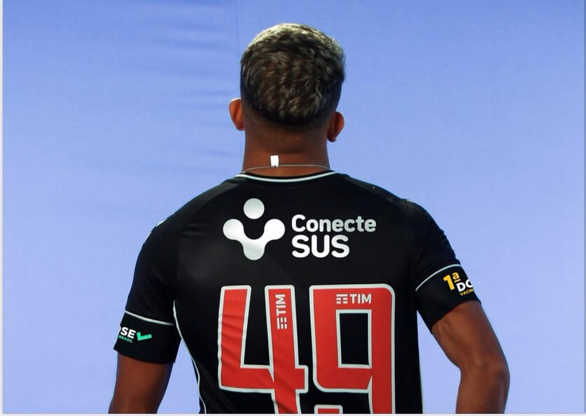 Vasco estampará campanha de vacinação contra Covid-19 na camisa; Confira