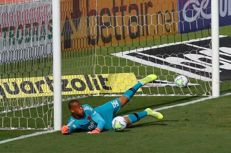Diniz explica Lucão no lugar de Vanderlei: “Me passou segurança durante os treinos”