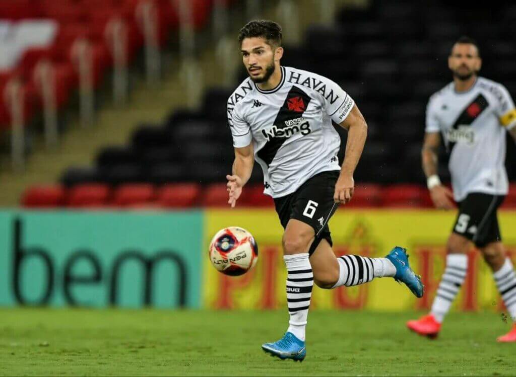 Andrey comenta reta final de campeonato e diz que conversas para renovação existem