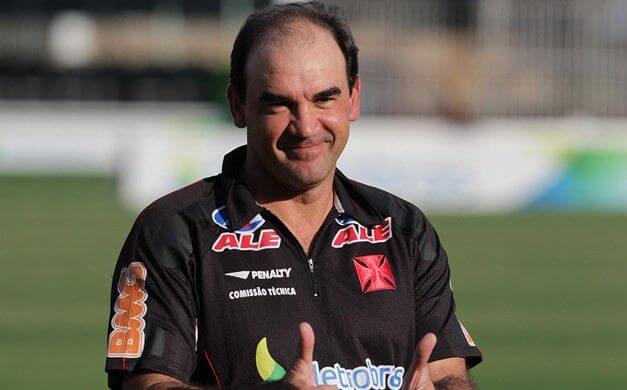 Ricardo Gomes está na pauta do Vasco