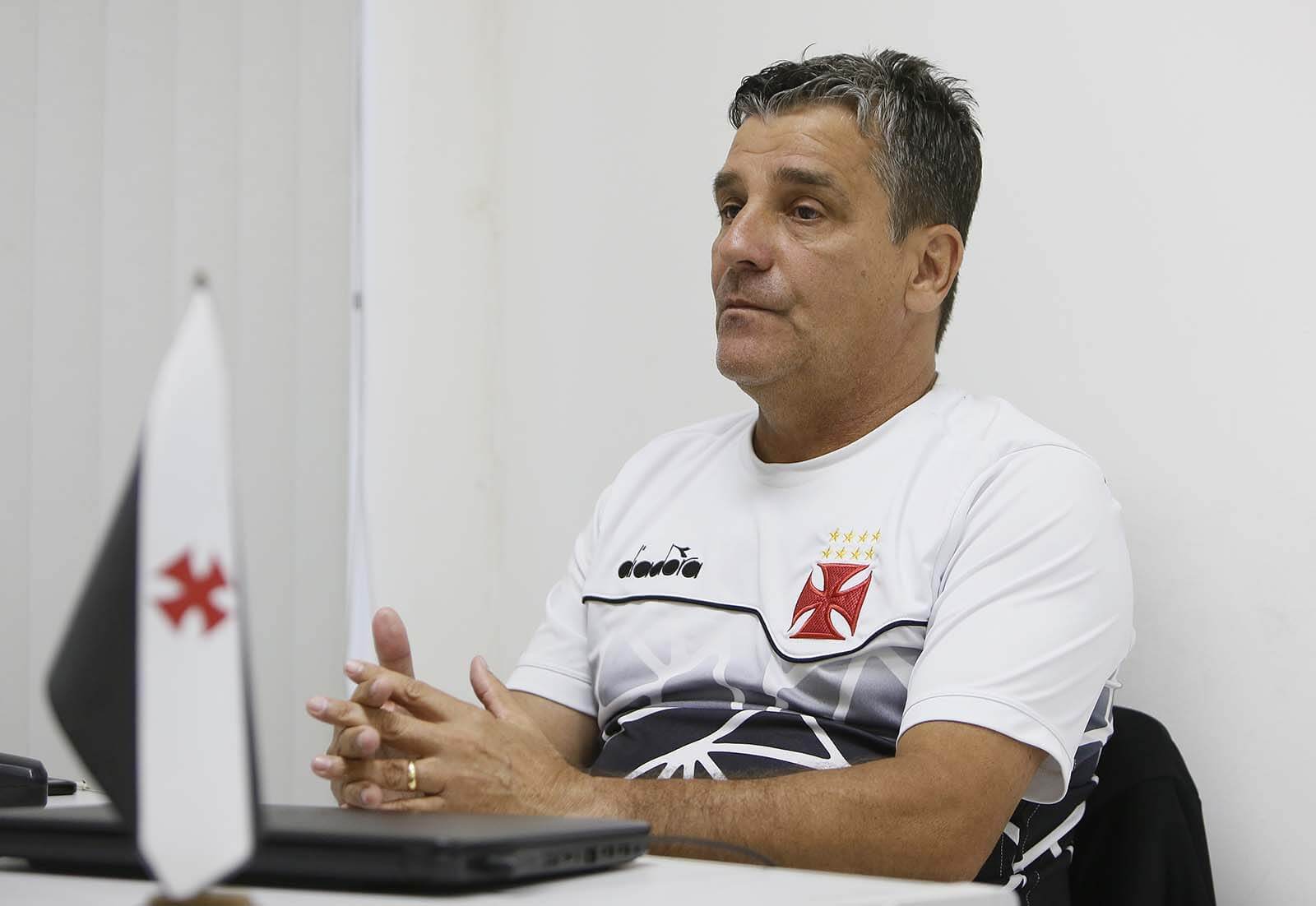 Eduardo Húngaro deverá ser o novo coordenador técnico do Vasco