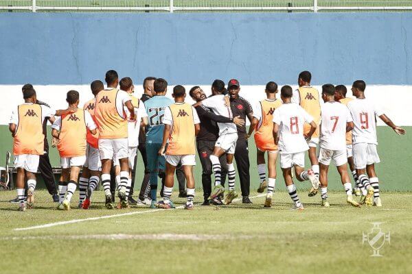 Sub-15: Vasco é campeão da Taça Rio